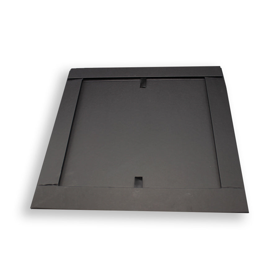 Caixa Premium Cartão 1200g com Iman e Adesivo - Plastificado Mate - Preto