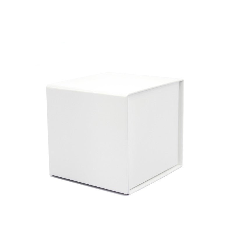 Caixa Premium Cartão 1200g com Iman e Adesivo - Plastificado Mate - Branco