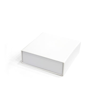 Caixa Premium Cartão 1200g com Iman e Adesivo - Plastificado Mate - Branco