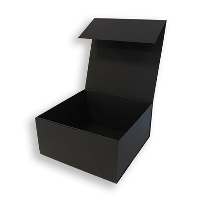 Caixa Premium Cartão 1200g com Iman e Adesivo - Plastificado Mate - Preto
