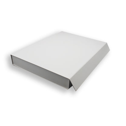 Caixa Premium Cartão 1200g com Iman e Adesivo - Plastificado Mate - Branco