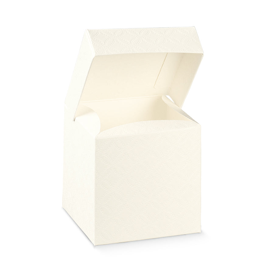 Boxes with Integrated Lids - White - "Matelassé"